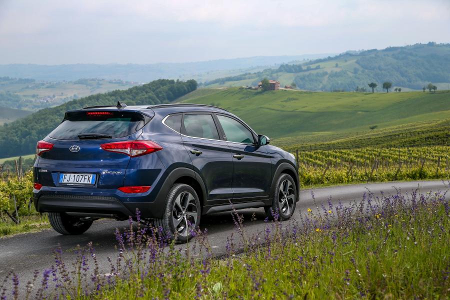  Hyundai Tucson Sound Edition 2017 года  (фото 3 из 8)